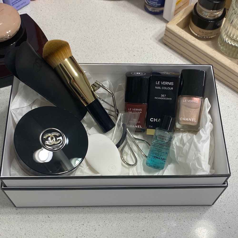 CHANEL Nail Polish and Makeup Set with Gold Brush